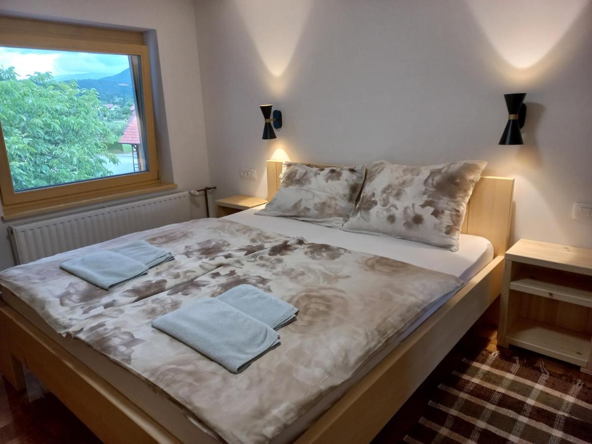 モジリェ Sobe Levc Bed & Breakfast エクステリア 写真